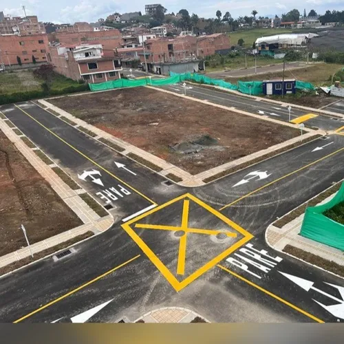 Oportunidad De Inversión Lote Trifamiliar 99 Mtrs El Carmen