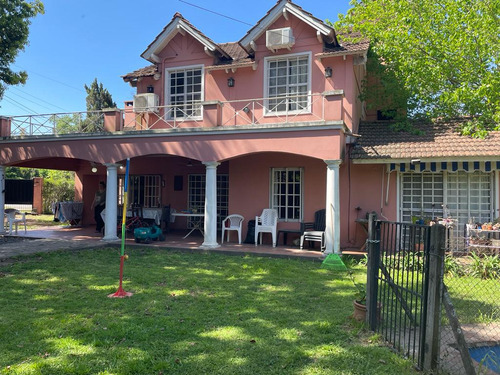 Casa En  Venta - Bella Vista 