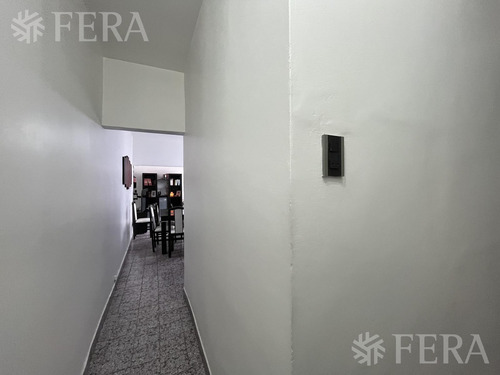 Venta De Casa 3 Ambientes Con Galpon Y Patio En Wilde