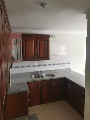 Imagen 8 de 14 de Casa En Renta En Colinas Del Seminario Segundo Nivel