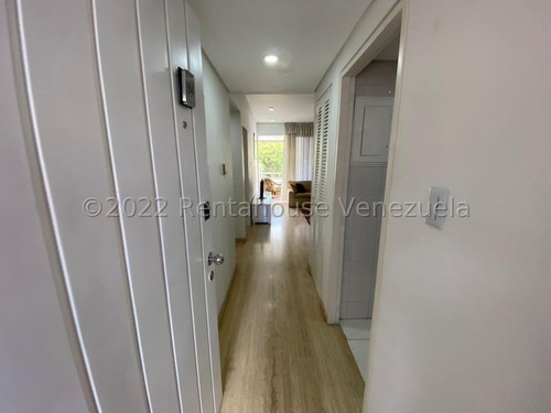 Imagen 5 de 25 de Apto En Alquiler. Altamira. Mls #22-16939 Vanessa Sayago. 04125866548
