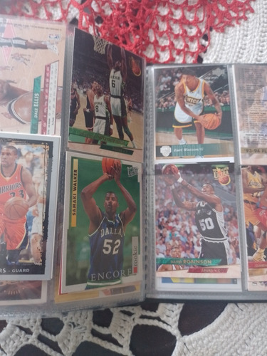 Album 47 Cards Basket 33 Cards Beisebol Antigos-leia