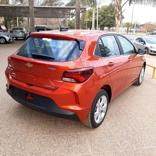 Chevrolet Onix Plus Okm