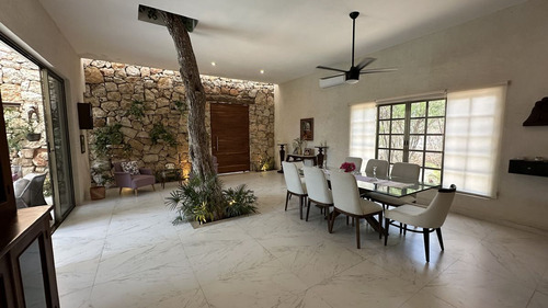 Casa Tipo Hacienda De Un Piso De 4 Recamaras En La Ceiba 2, Dzibilchaltún