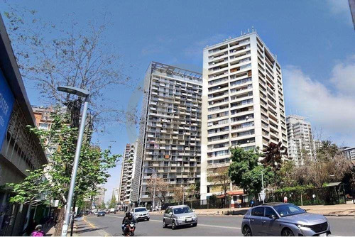 Arriendo Departamento Metro Uc,santiago