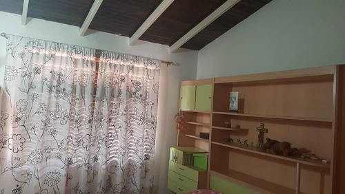 Se Alquila Town House En Conjunto Residencial Cantapiedra. Naguanagua. Zenaida Quintero