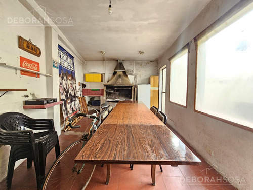 Venta Casa 6 Ambientes Con Patio, Quincho Y Cochera - Villa Ballester