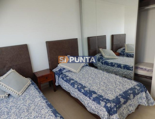 Imagen 13 de 22 de Apartamento Con Vista Al Mar