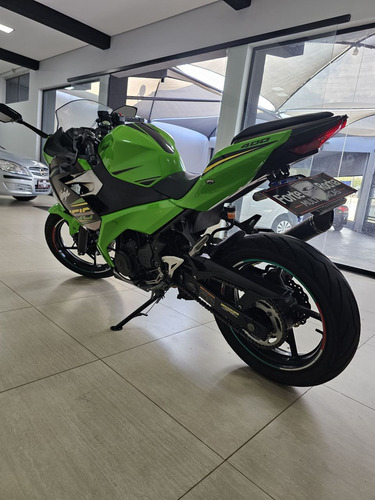 Ninja 400