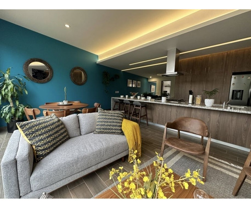 Venta De Residencia En Reseva De Los Jinetes