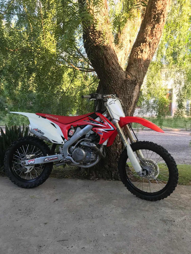 Imagen 10 de 15 de Honda Crf - Inyección -