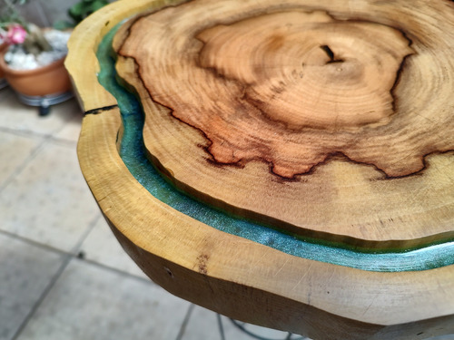 Tábua Churrasco Rústica Orgânica Jacarandá Resina Verde Clar Rústica Natural Amarelo