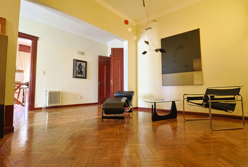 Orden De Vender! Hermoso Padrón Único Sobre Av. J. Suarez, Actualizada, Gran Terreno.