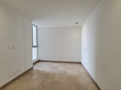 Apartamento En Venta En Altos De Menga. Cod V11426