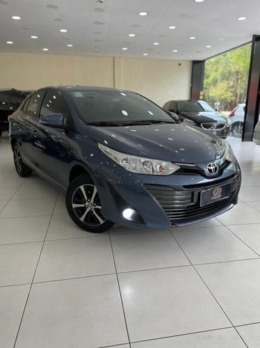 Imagem 9 de 10 de Toyota Yaris 2019 1.5 Xs 16v Cvt 5p