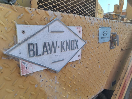 Terminadora De Asfalto Blaw Knox Volvo Bk 1998 - Bremotors