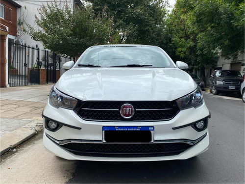 Fiat Cronos 1.8 16v Precision