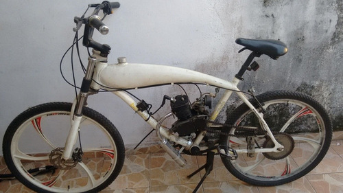 Imagem 1 de 5 de Bicimoto