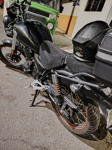 Motocicleta Color Negro Caja