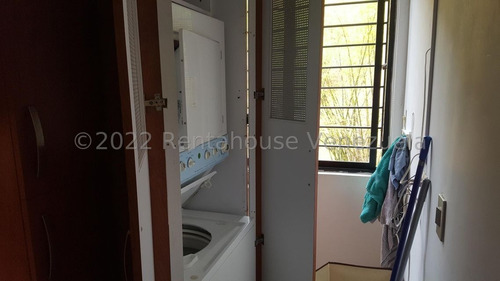 Imagen 10 de 17 de Venta Apartamento Colinas De La Tahona 22-21677