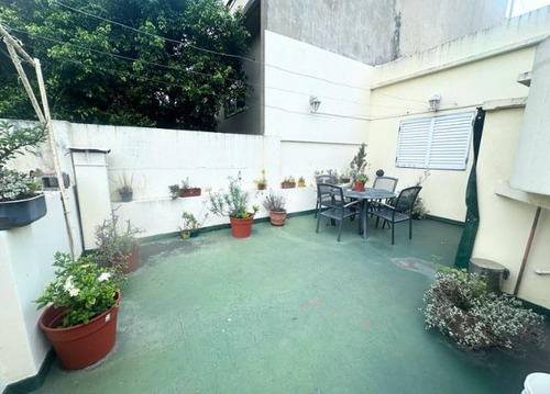 Ph Departamento Y Local En Zona Estacion De Tren Jose Marmol.