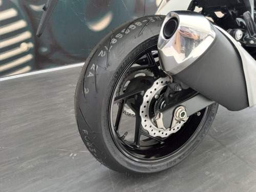 Imagem 7 de 8 de Gsx-s 750 A - Preta - 2022 (zero Km)