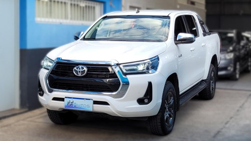 Toyota Hilux 2.8 Dc 4x2 Tdi Srv L16 2021