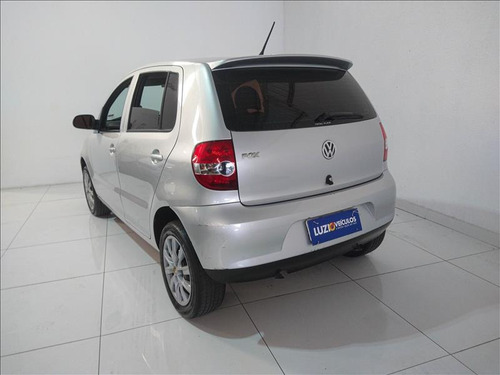 Imagem 4 de 12 de Volkswagen Fox 1.0