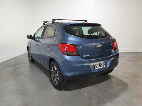 Imagen 5 de 15 de Chevrolet Onix Ltz 1.4 Mt Jrb