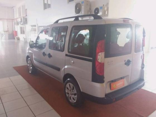 Imagem 13 de 15 de Fiat Doblò 1.8 Mpi Essence 7l 16v Flex 4p Manual