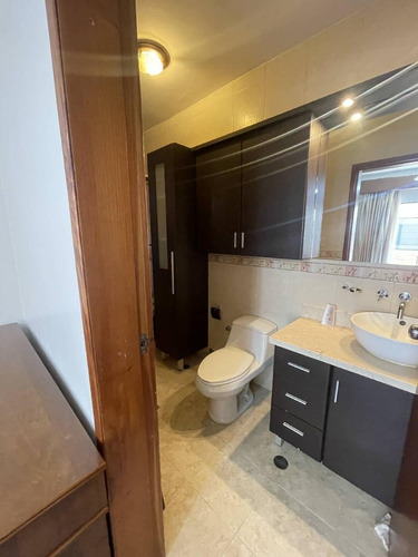 Imagen 4 de 17 de En Venta Town House Mañongo. Claudia Quintero.