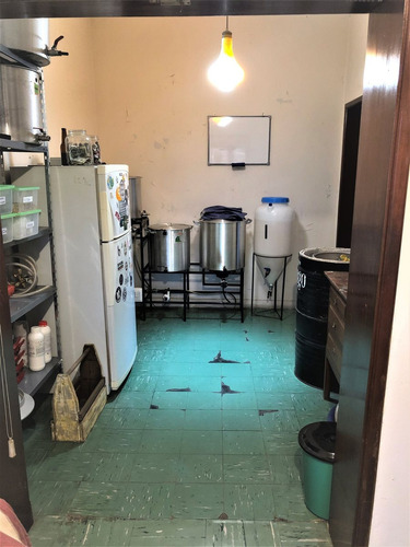 Venta Casa 4 Amb Parq, Pil Y Loc. Com Bella Vista!