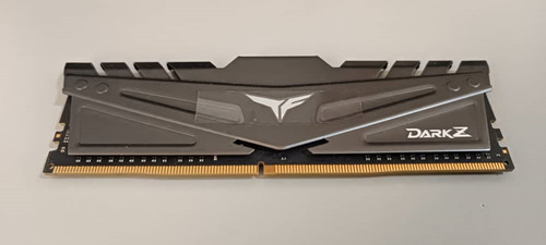 T-force Darkz Módulo De Memoria (8 Gb, 3600 Mhz, Cl18, Ddr4) (Usado)