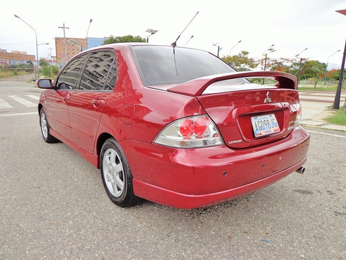 Imagen 6 de 10 de Mitsubishi Lancer Touring 2.0 2014 4x2 Sincrónico