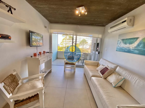 Venta De Apartamento De 2 Dormitorios Con Parrillero Propio En Aidy Grill Punta Del Este 