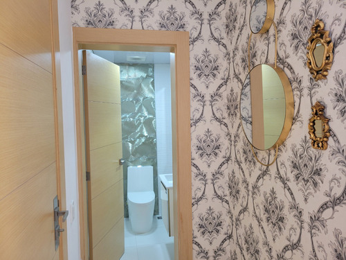 Foxpiantini.com - A279 | Apartamento Moderno En Alquiler En Piantini | Diseño Exclusivo Y Vistas Panorámicas