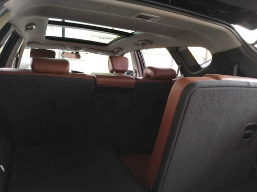 Imagem 10 de 14 de Hyundai Santa Fe V6 3.3 7 Lugares 2015