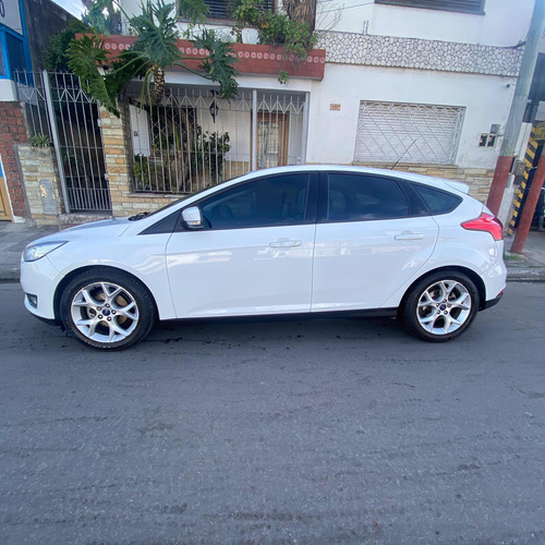 Ford Focus III 2.0 Se Plus At6