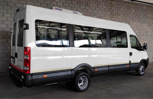 Iveco Daily 3.0 City Bus 50c16 155cv 3950 19+1 2016 Financio