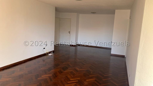 Alquiler De Cómodo Apartamento En Santa Fe Sur / Cl Mls-24-21843