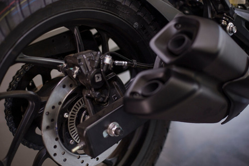 Imagen 4 de 14 de Bajaj Dominar 250 Dunlop Lidermoto Martinez