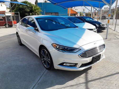 Imagen 3 de 12 de Ford Fusion 2018 2.0 Titanium At