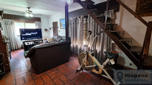 Hermosa Casa En Venta, Barrio La Loma, Del Viso