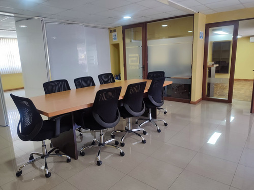 Oficina Amplia En Centro De Concepción