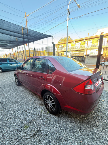 Ford Fiesta Max 1.6 Max Edg Plu