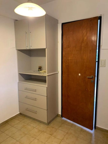 Imagen 16 de 20 de Departamento En Venta - 2 Dormitorios 1 Baño - 46mts2 - La Plata