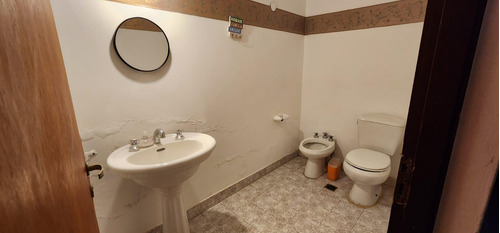 4 Dorm En Suite - Galería - Quincho - 1.500mts2 Terreno