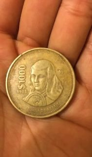 Imagen 1 de 2 de Moneda De Mil Pesos De Juana De Asbaje De 1988