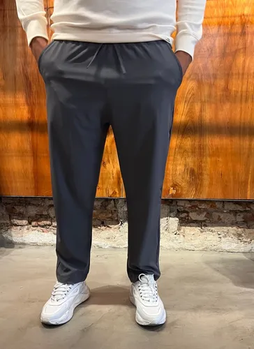 Pantalones 2025 de microfibra