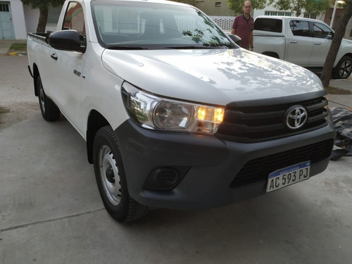 Toyota Hilux 4x2 2018 Cabina Simple 69200 Km